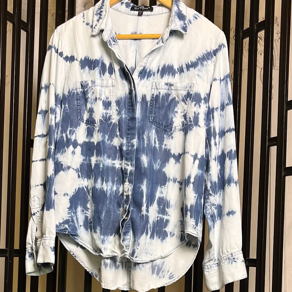 Velvet Heart XL Tie-Dye Button Down Shirt - Blue Chambray